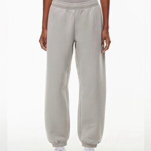 Aritzia Cozy Fleece Mega Sweatpants – Size S (Regular) – Ashen